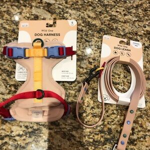 Harnesses
Wild One Dog Harness, Medium, Retro Colorblock
Wild One